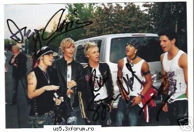k sa vedeti ce prosti sunt fani th: vorbeam cu una pe net si mi-a zis k ce doamne iti plac us5 !!!
