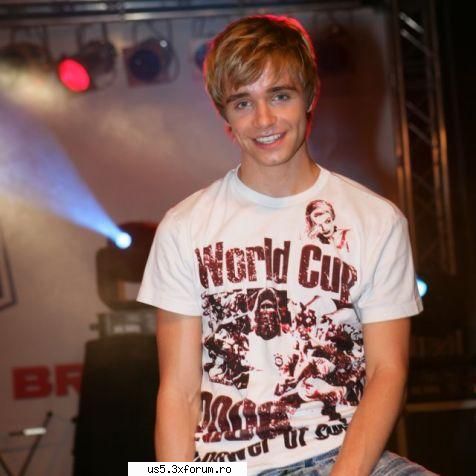 Chris Vatrin - back in topic girls - Hai sa facem cunostinata-despre formatie