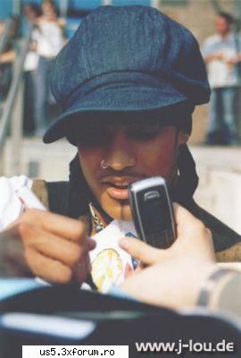 Mikel Johnson - mhh ya your photo now my photo - Hai sa facem cunostinata-despre formatie
