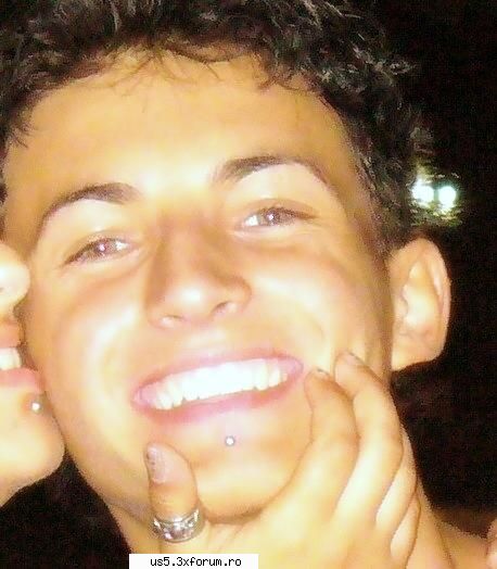 Richie Stringini - richie e cel mai tare..din taoate punctele de - Hai sa facem cunostinata-despre formatie