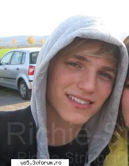 Richie Stringini - poi that pic i have ,but she want more pics i - Membrii