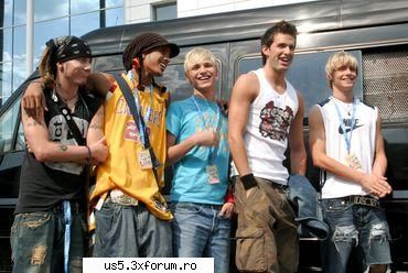 pics whit us5 - another pic...which i really like - Membrii