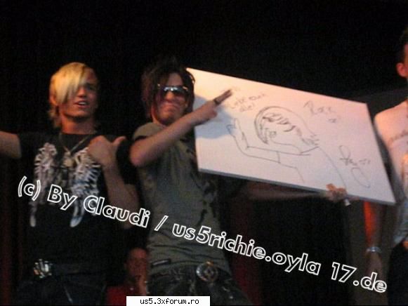 poze penibile formatia &nbsp; &nbsp; ....izzy and richie are the best....ei cei mai funny din