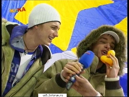 poze penibile cu formatia - chris,richie....and a duck - Poze banale